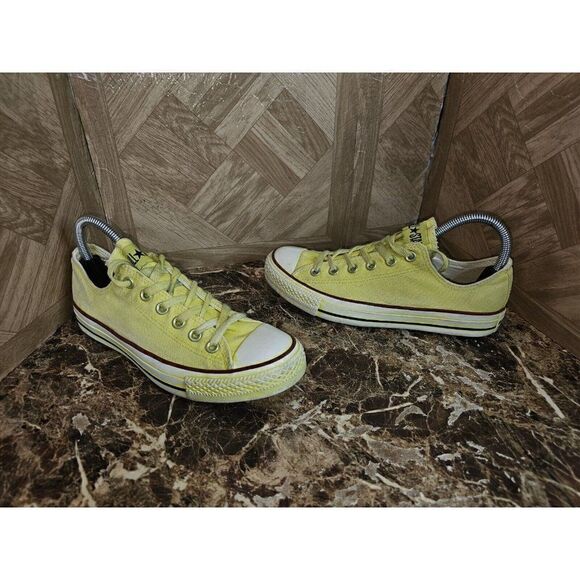 Converse Women's All Star Fashion Low Yellow Shoes Size 8.   540 - Picture 1 of 10